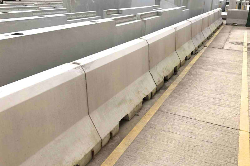 نصب نیوجرسی در بزرگراه ها و پروژه های شهری