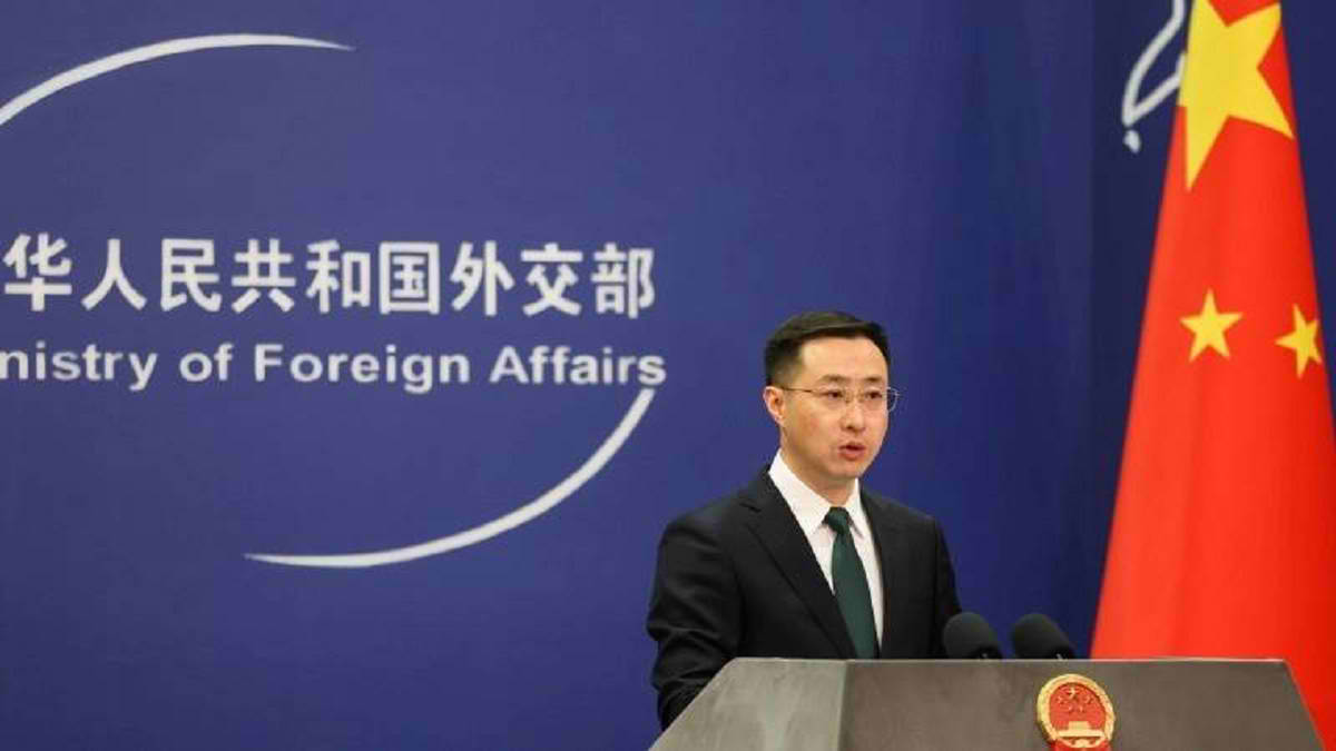 سخنگوی وزارت خارجه چین گفت: چین به شدت مخالف دخالت‌های خارجی در مسائل داخلی ایران است